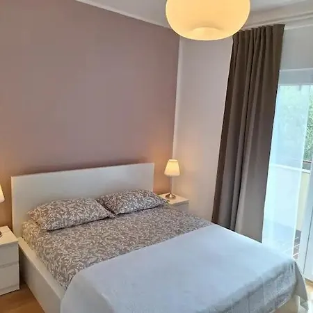 Charming Διαμέρισμα Πόρετς